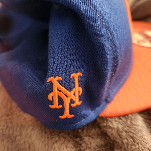 Baseball Cap - Picture 3 of 8